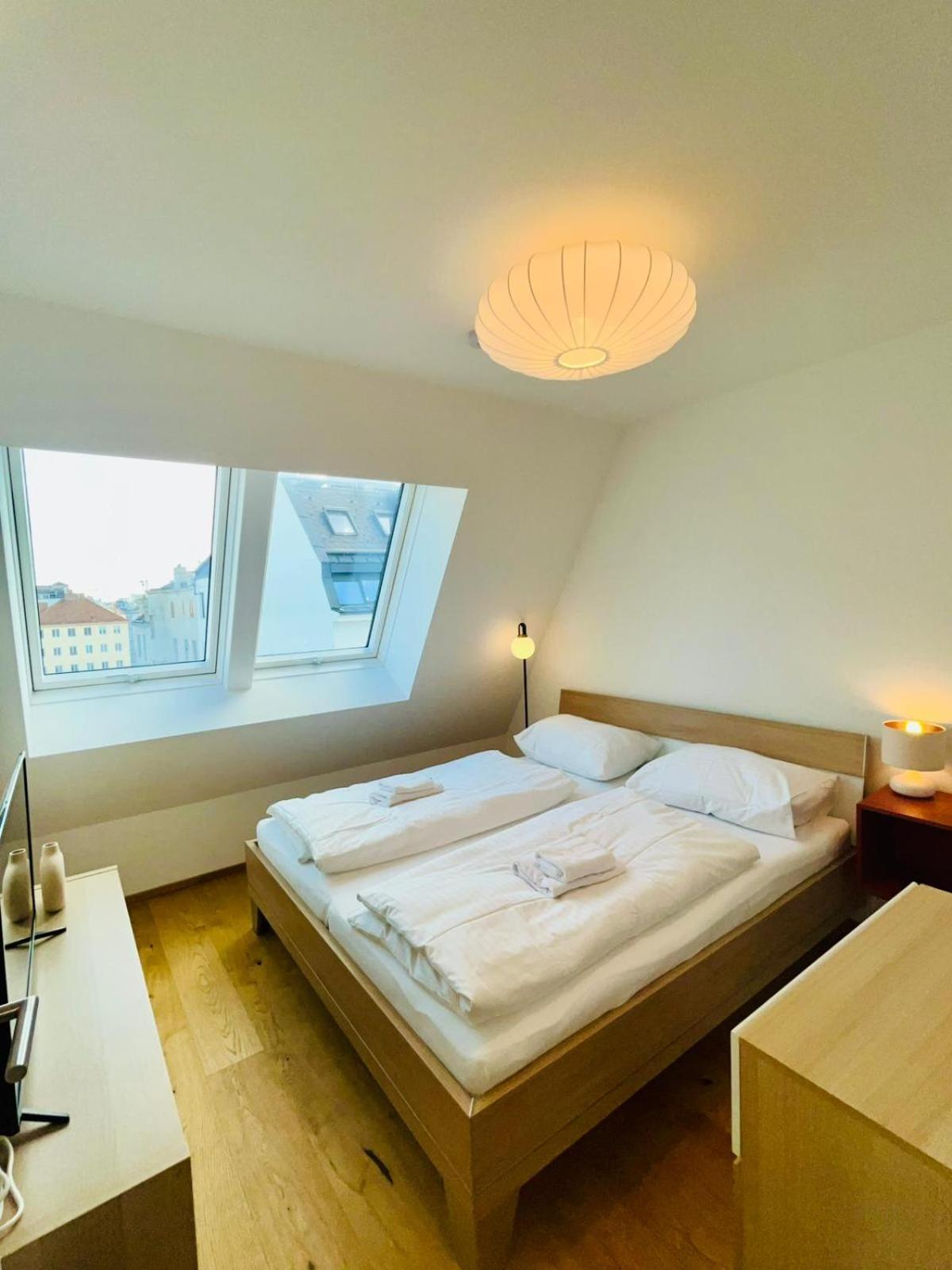 Orestaliving - Penthouse With Private Terrace Wien Exterior foto